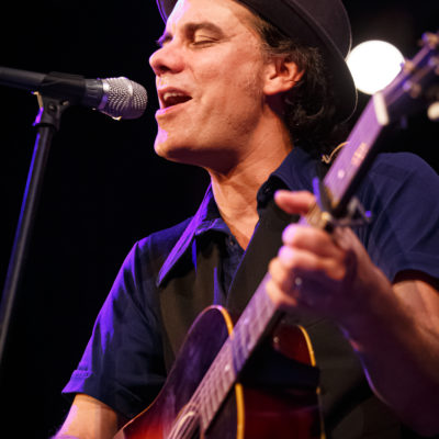 Okładka galerii James Harries