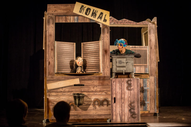 Okładka wydarzenia - „Baśń o grającym imbryku” Teatr Wariate