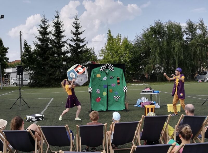 Okładka wydarzenia - PLAC WOLNOŚCI DLA DZIECI: "Magiczna kostka"  Teatr Gili Gili