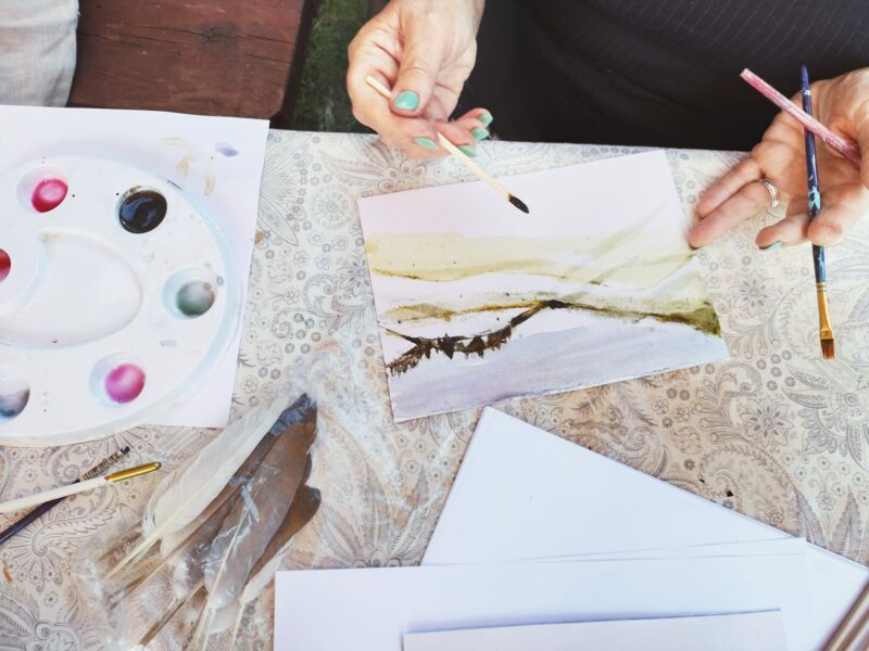 Okładka wydarzenia - "Królowa puszczy" spektakl oraz zielone warsztaty: "Eksperymentalne malarstwo naturalne"