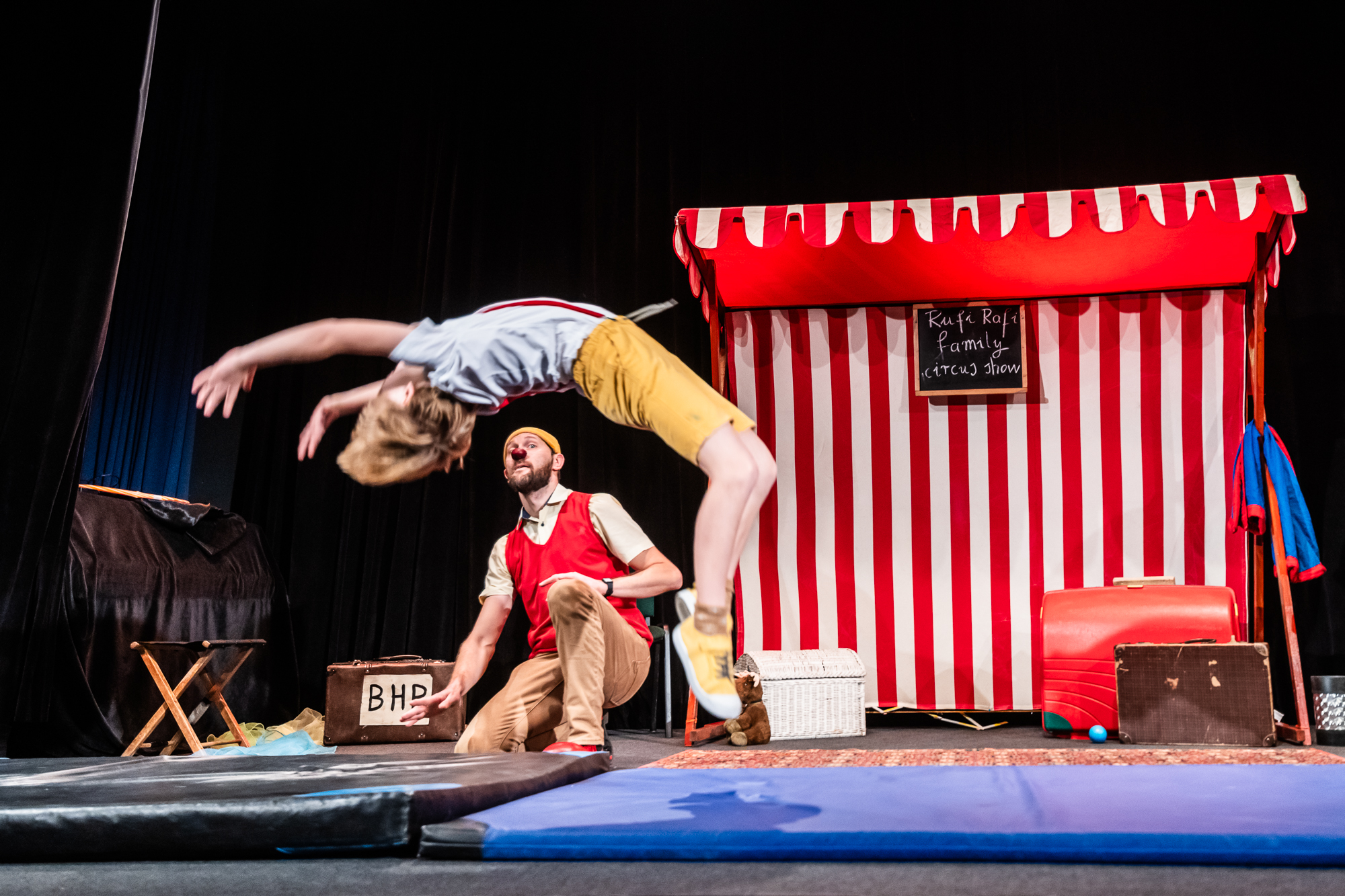 Okładka galerii „Rufi Rafi Show” Teatr Czerwona Walizka I Dzieciaki na Piętrze 2023