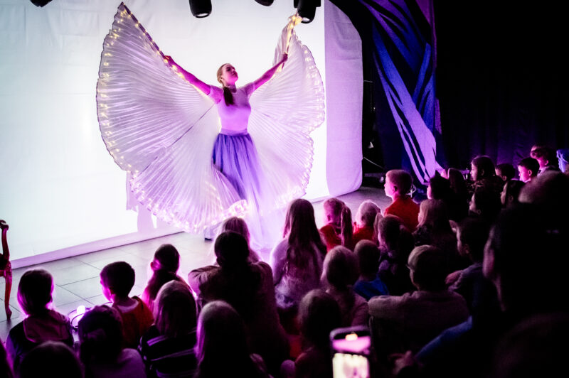 Okładka galerii Spektakl Teatr Cieni baśni Andersena